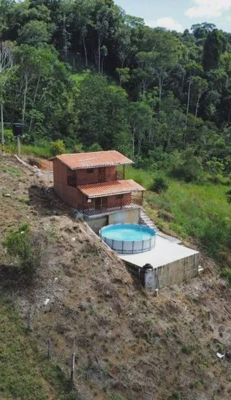 Cabaña cerca a hacienda Nápoles