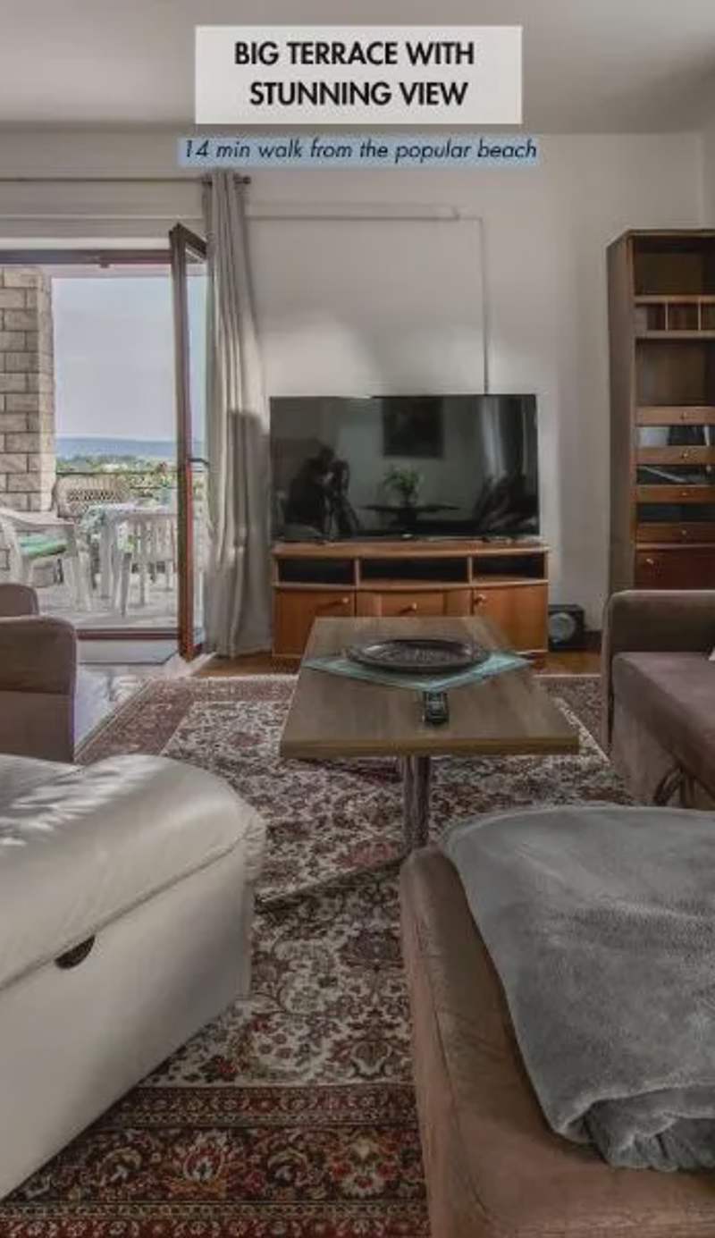 Apartments Elza