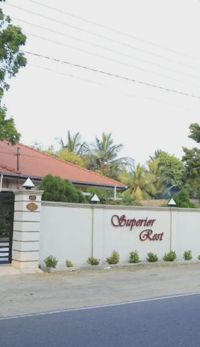 Superior rest
