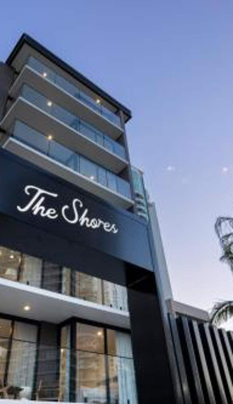 The Shores Surfers Paradise Apartments