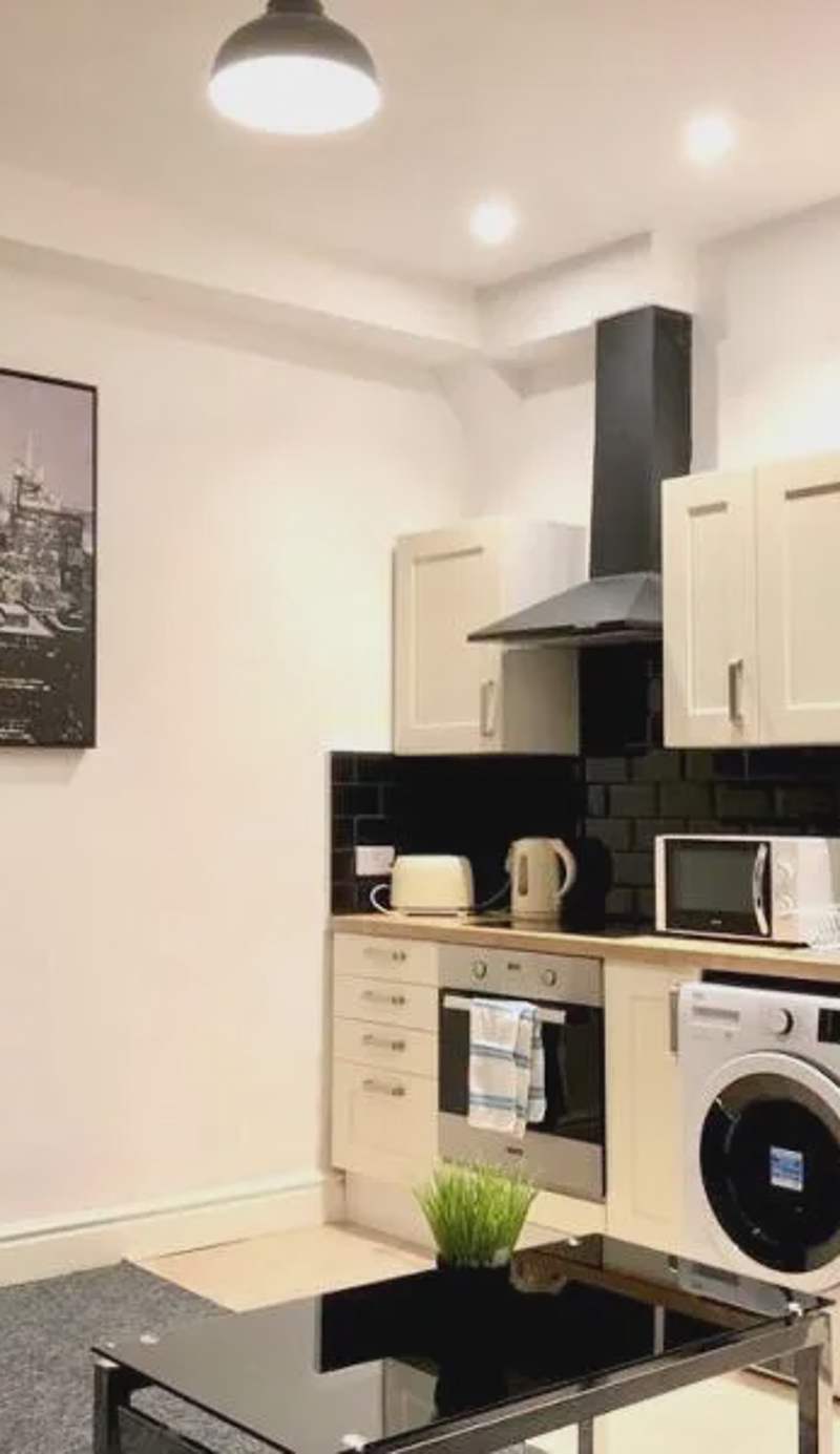 BELMONT Apartments