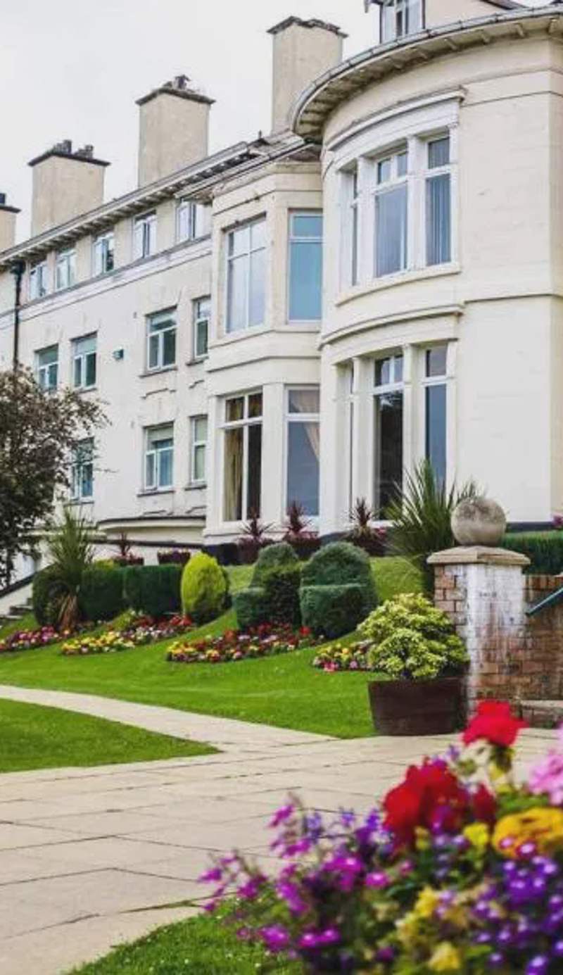 The Devonshire House Hotel-Free Parking