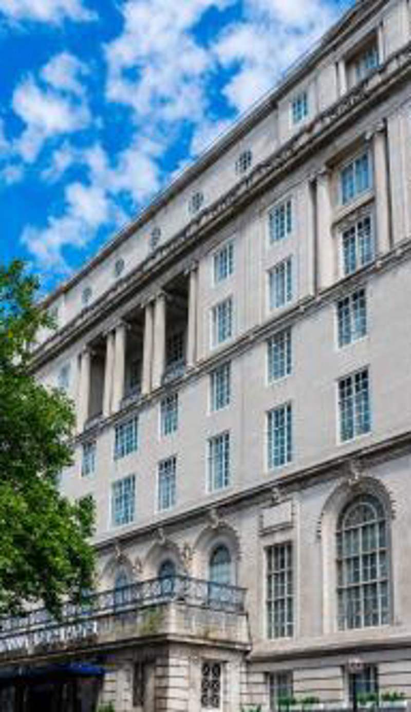 Adelphi Hotel