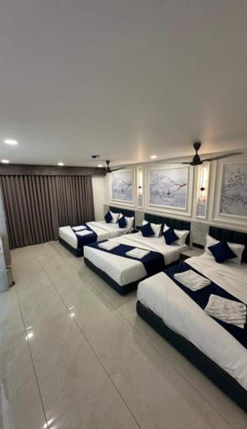Hotel Crown