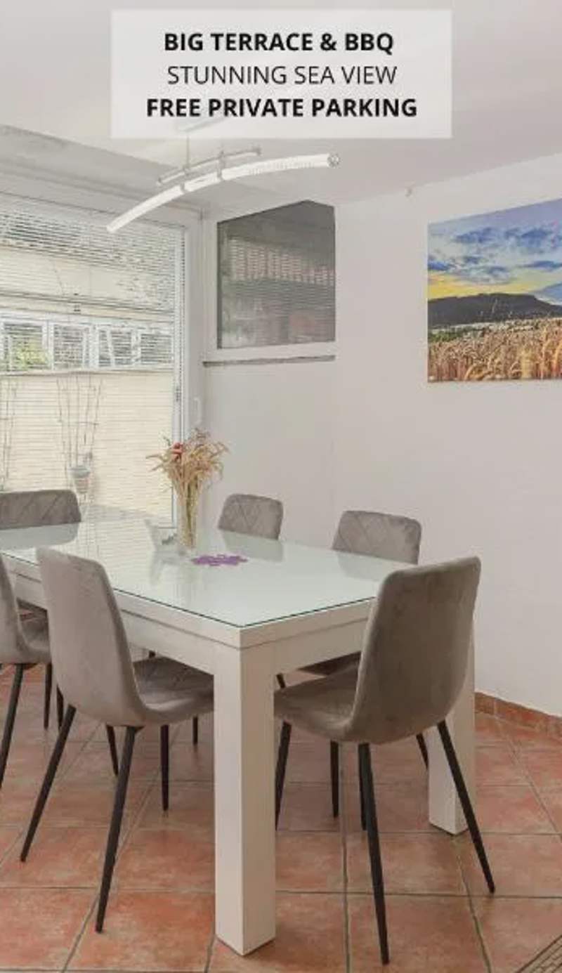 Celia Apartment