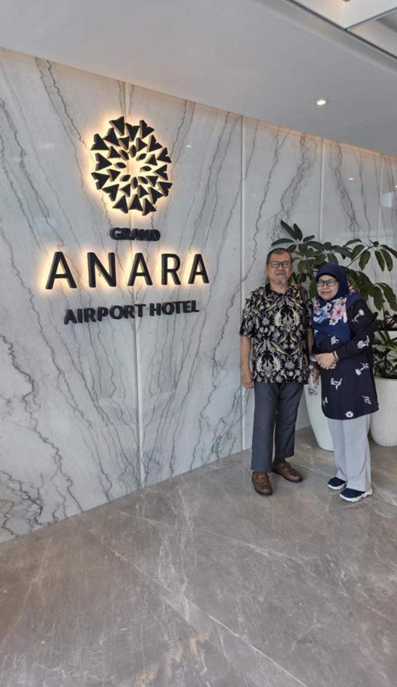 Grand Anara Airport Hotel