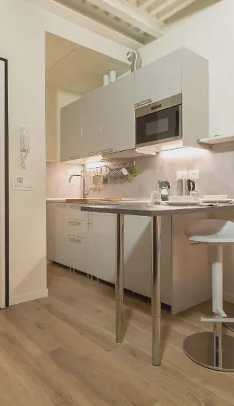 Alessia's Building- Affori FN