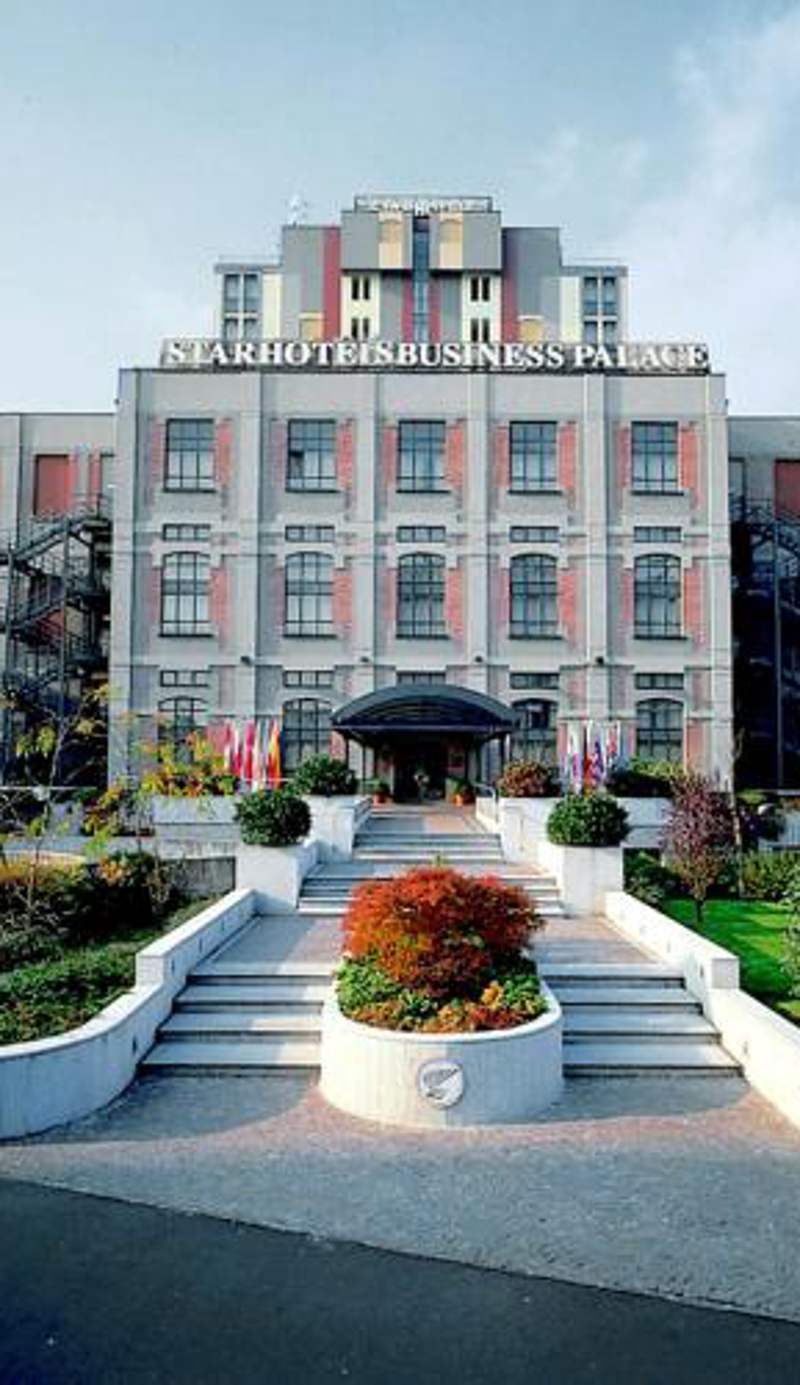 Starhotels Business Palace