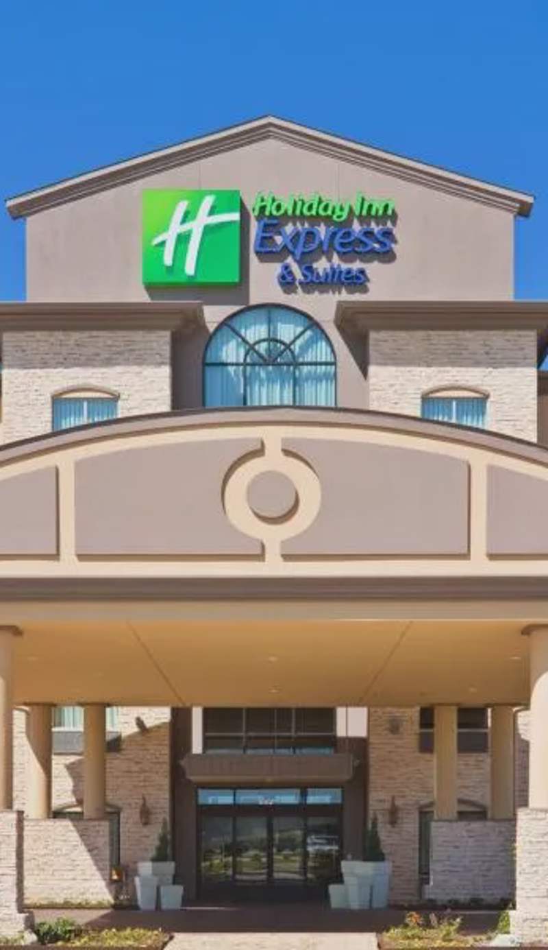 Holiday Inn Express & Suites Dallas East - Fair Park by IHG