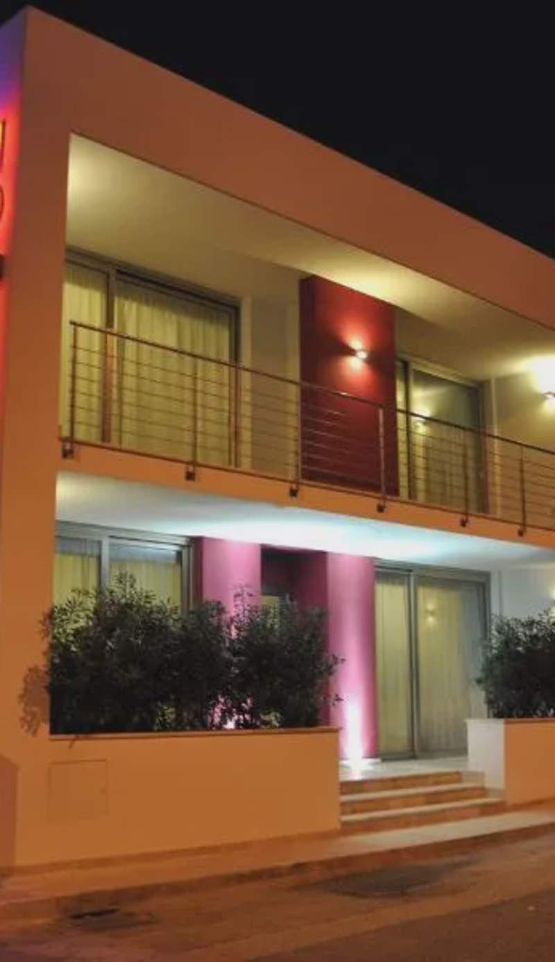 Gil's Hotel