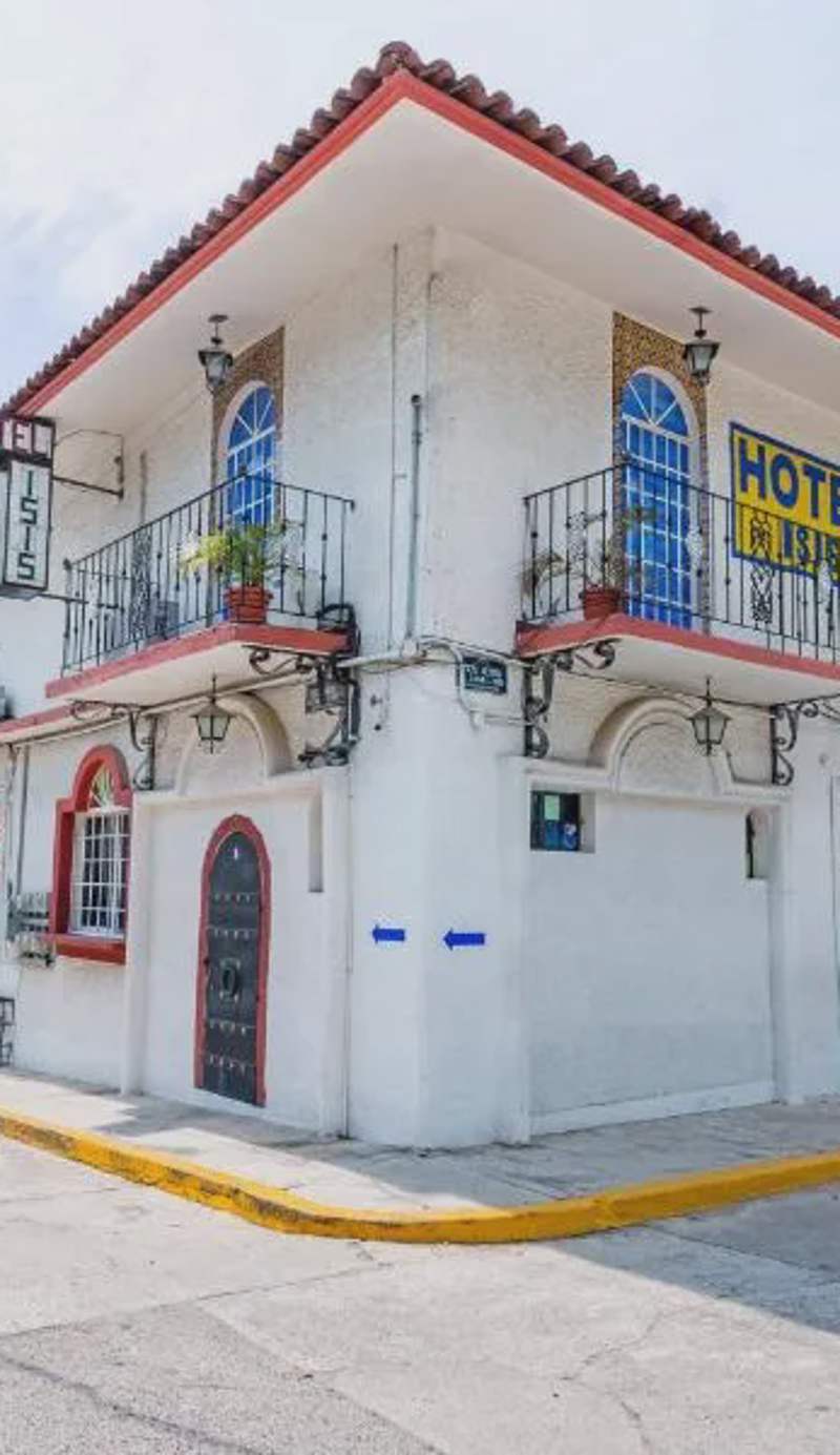 Hotel Isis