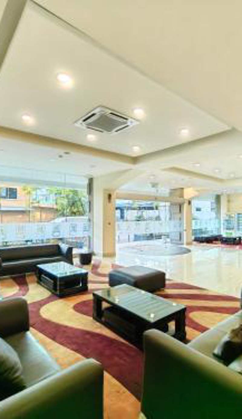 Hotel 98
