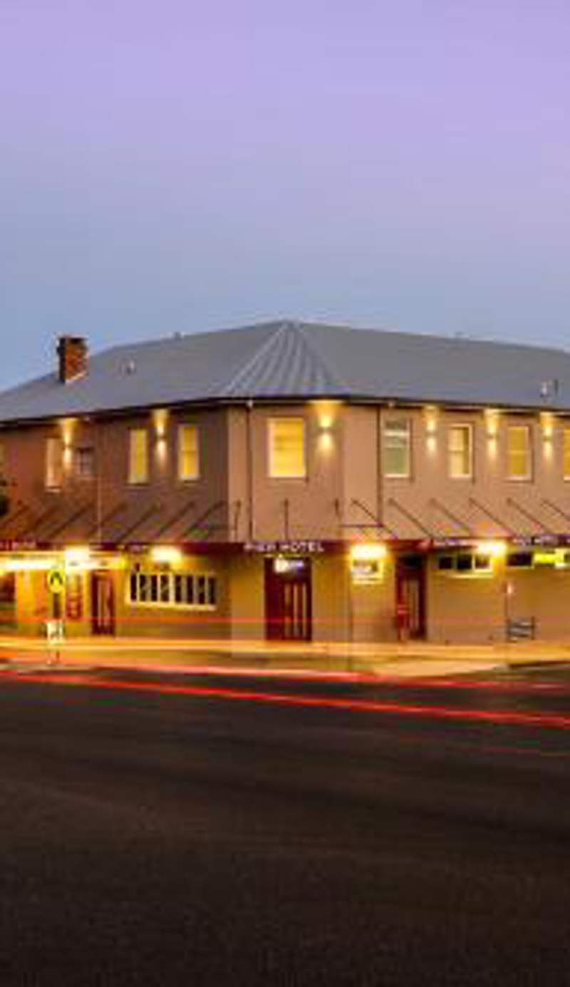 Pier Hotel Coffs Harbour
