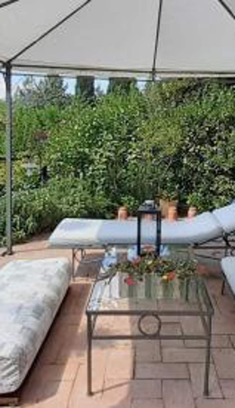 Bilocale in strada Vestricciano Genna con giardino privato