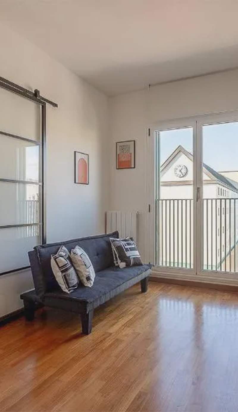 Kis-s Square Lovely Studio Flat - ItalyWeGo