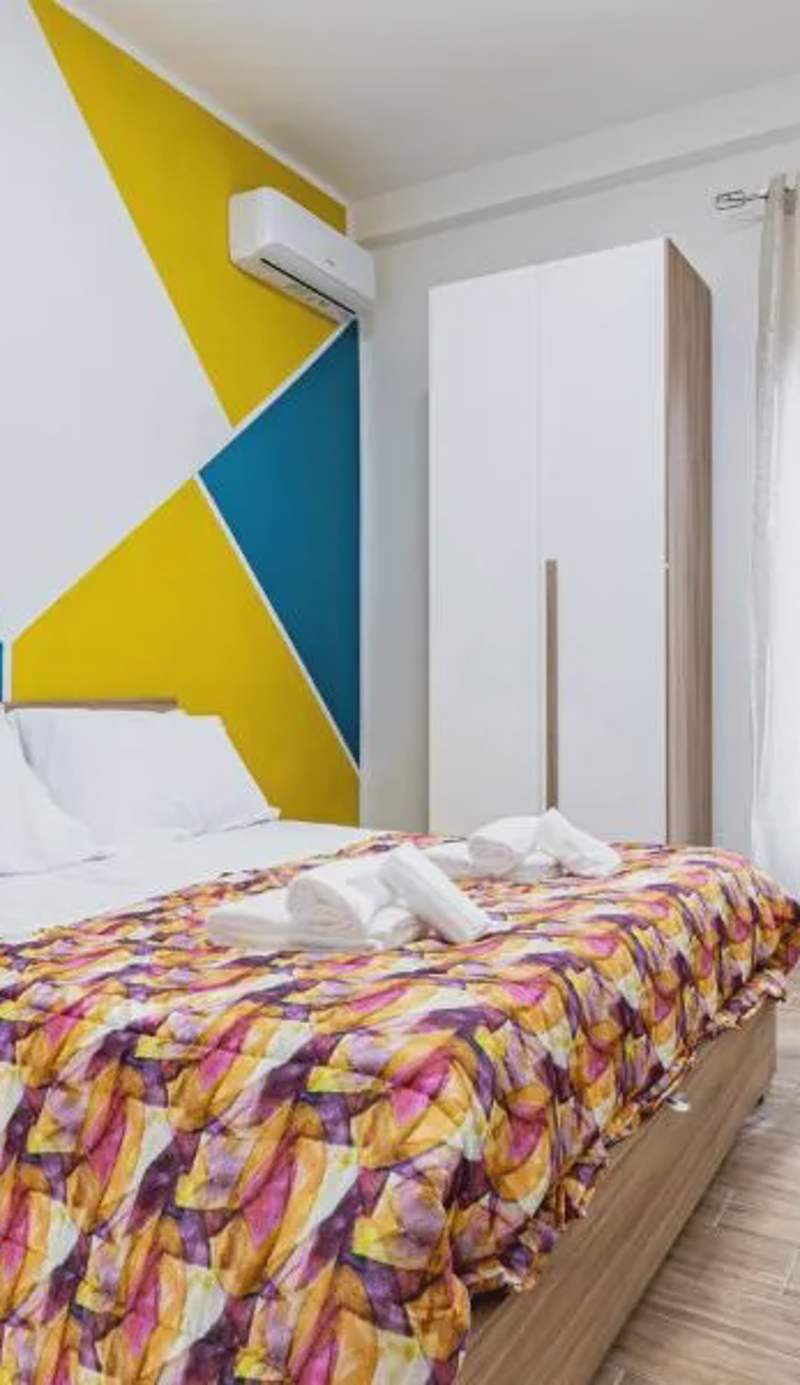 GuestHost - Casa di Angelo Vibrant Apartment
