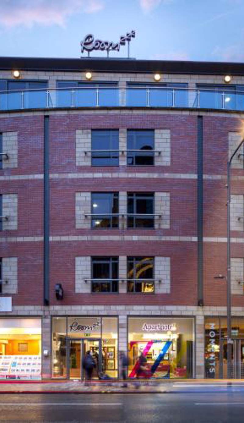 Roomzzz Leeds City