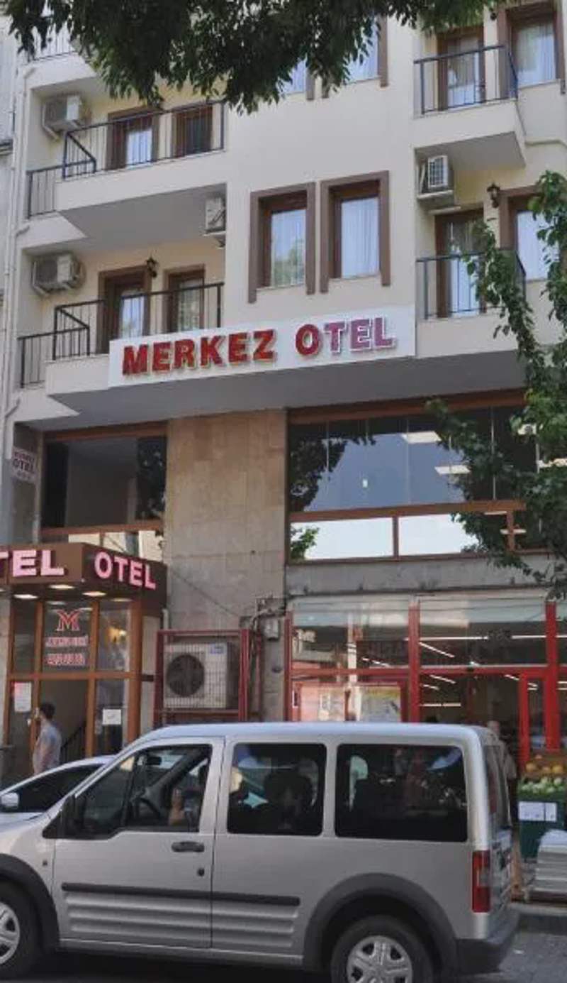 Merkez Otel