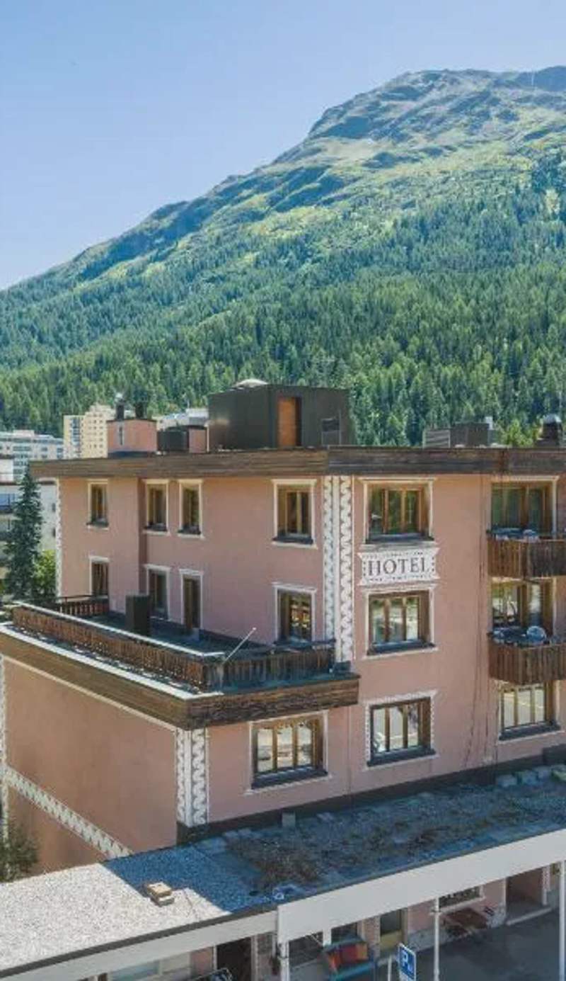 Hotel Corvatsch - Web Check-in