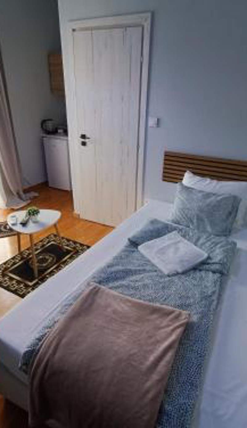 Knezevic resorts 23