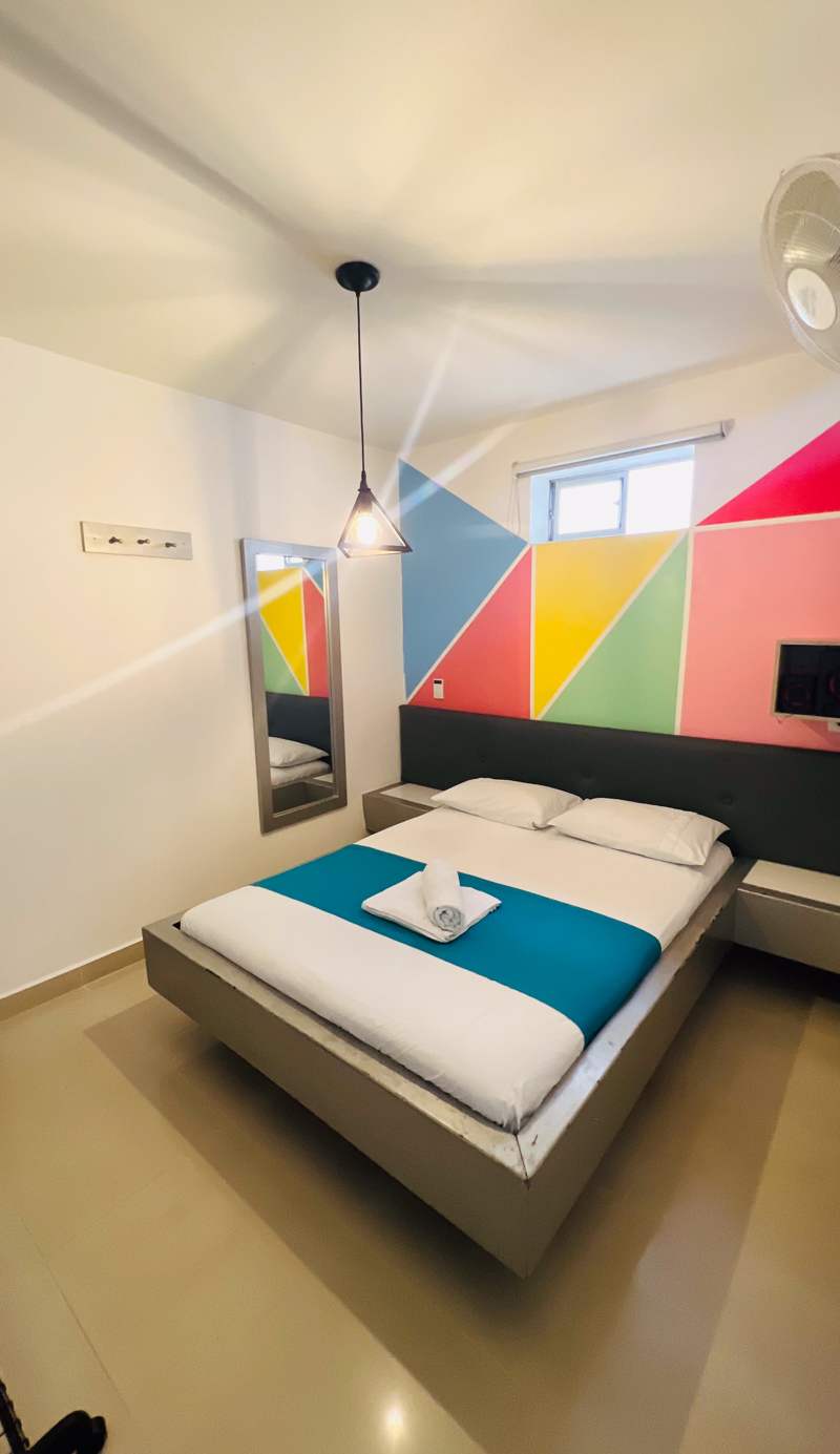 Kromatic Hostel