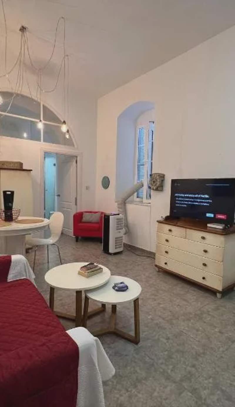 Budget-friendly 1BR in the city center