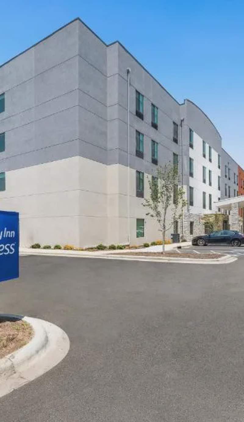 Holiday Inn Express Asheville Woodfin by IHG