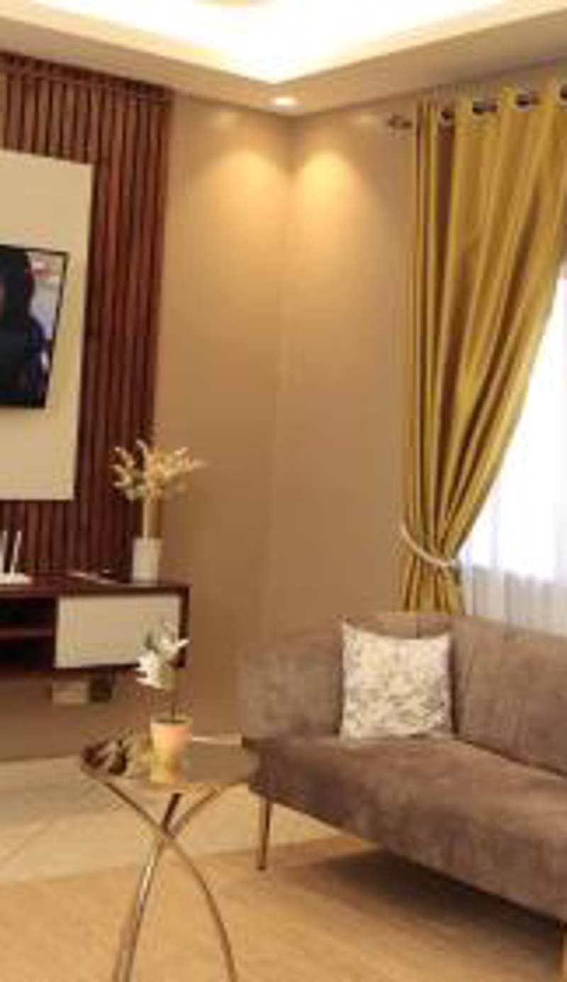 Premier Suites Kyanja
