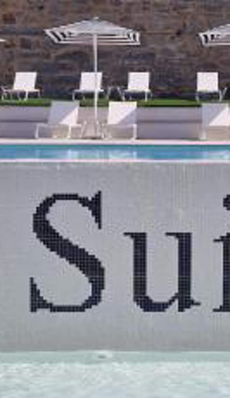La Suite Hotel