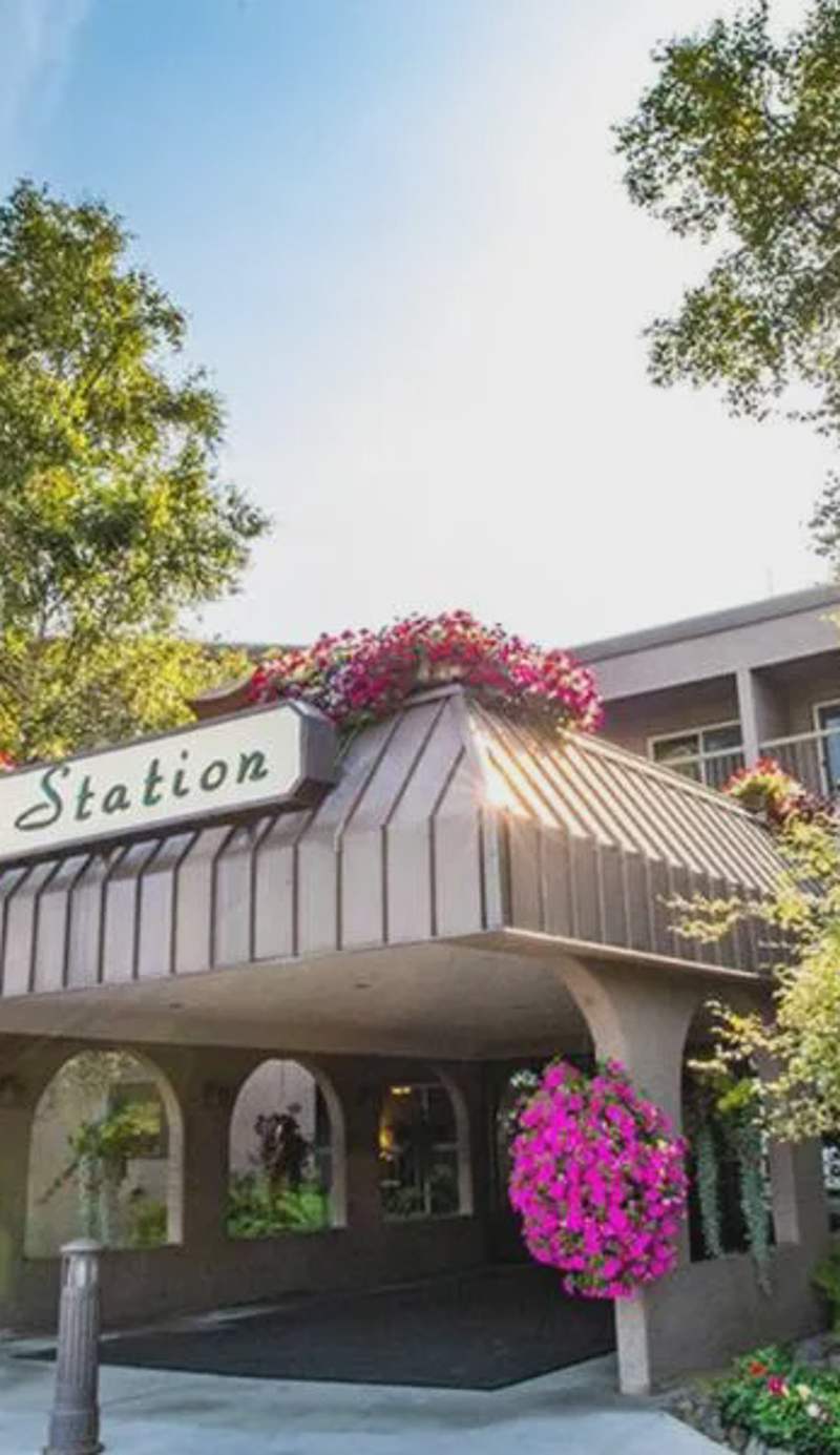 Sophie Station Suites