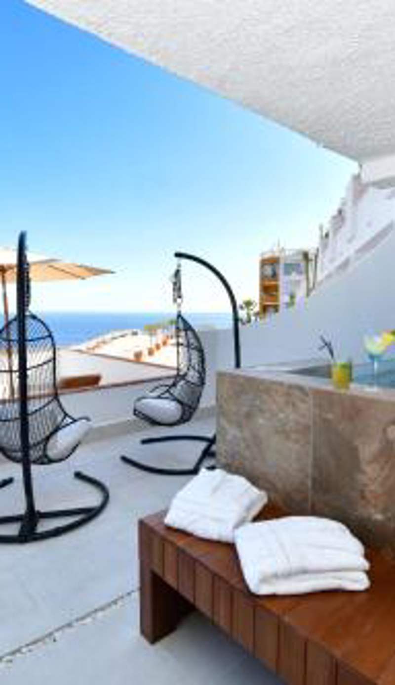 Hotel Salobreña Suites