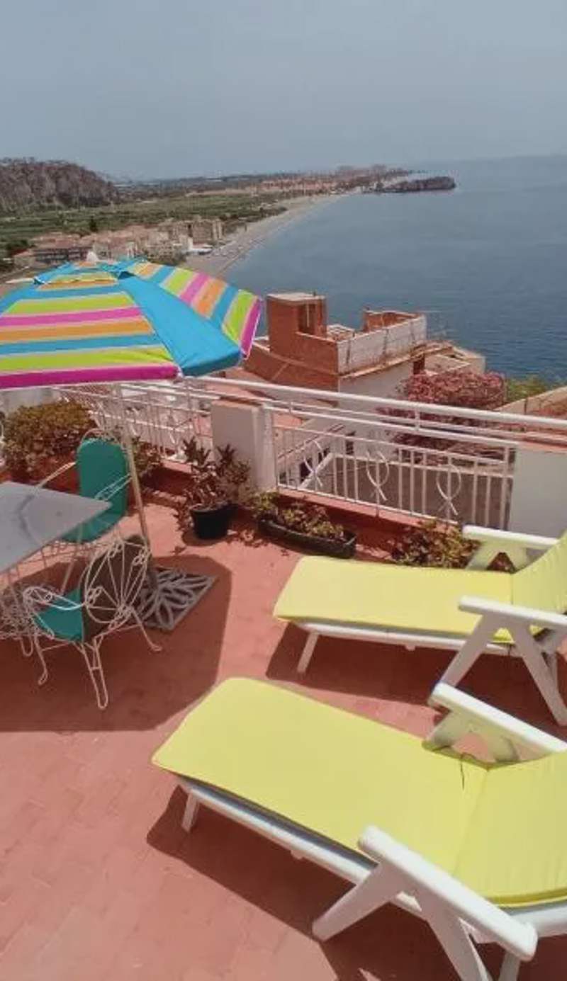 VILLA PANORAMA El Mediterráneo a tus pies.