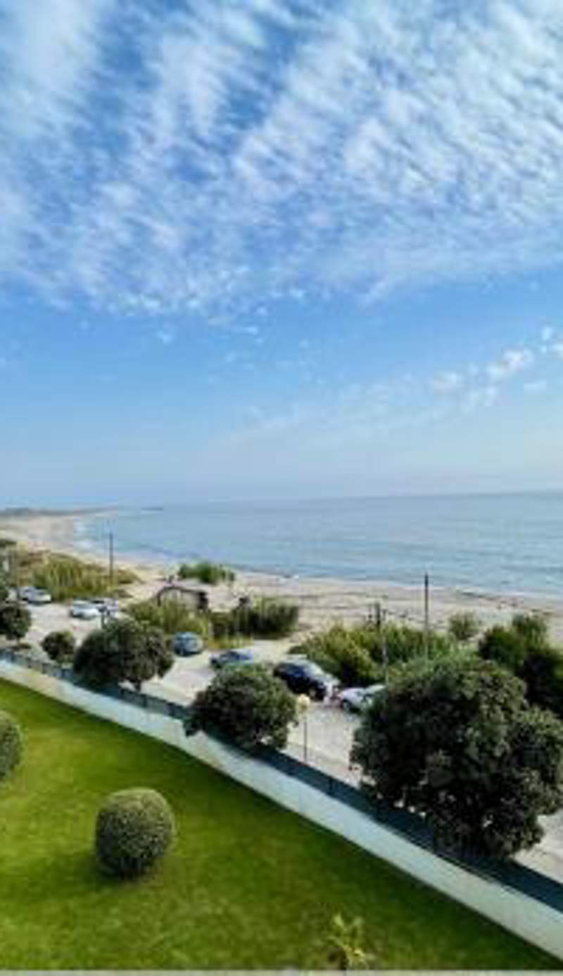 Condominio encantador, com piscina e vista mar - Ocean View Apartment