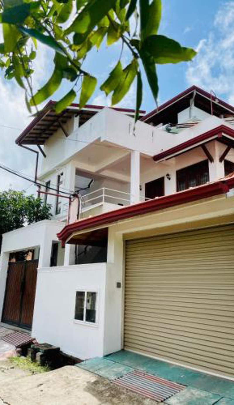 Sand & Surf Guest House