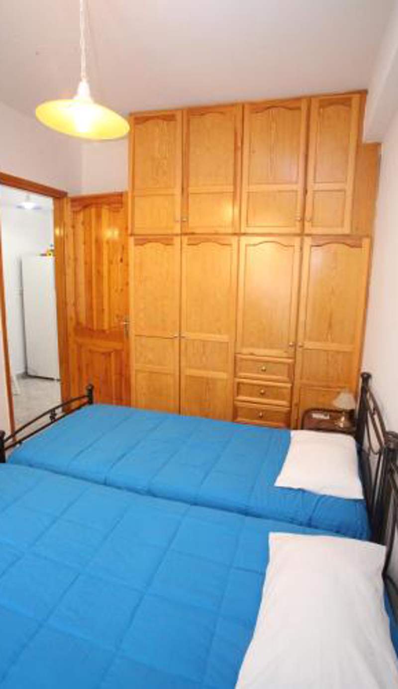 Afroditi Syros