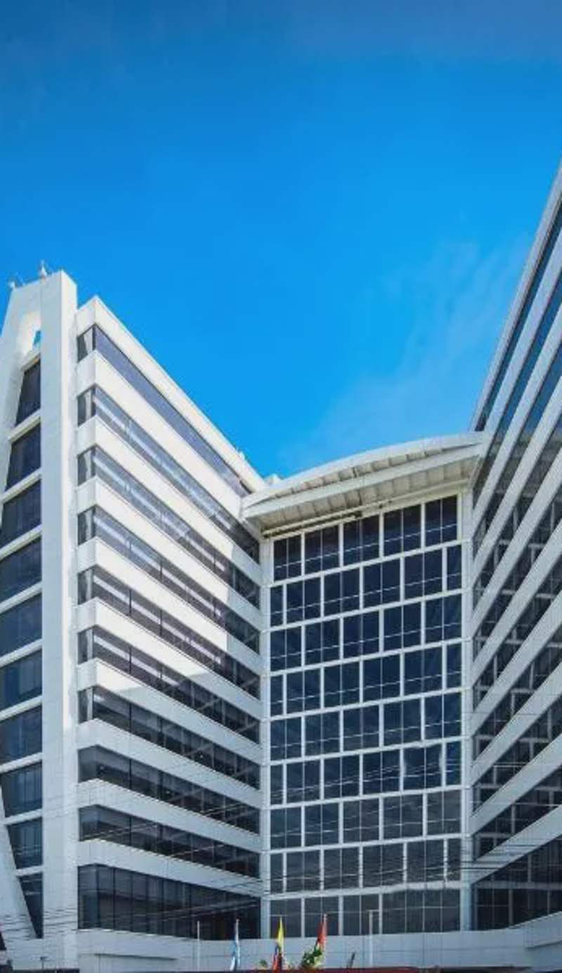 Wyndham Manta Sail Plaza Hotel and Convention Center