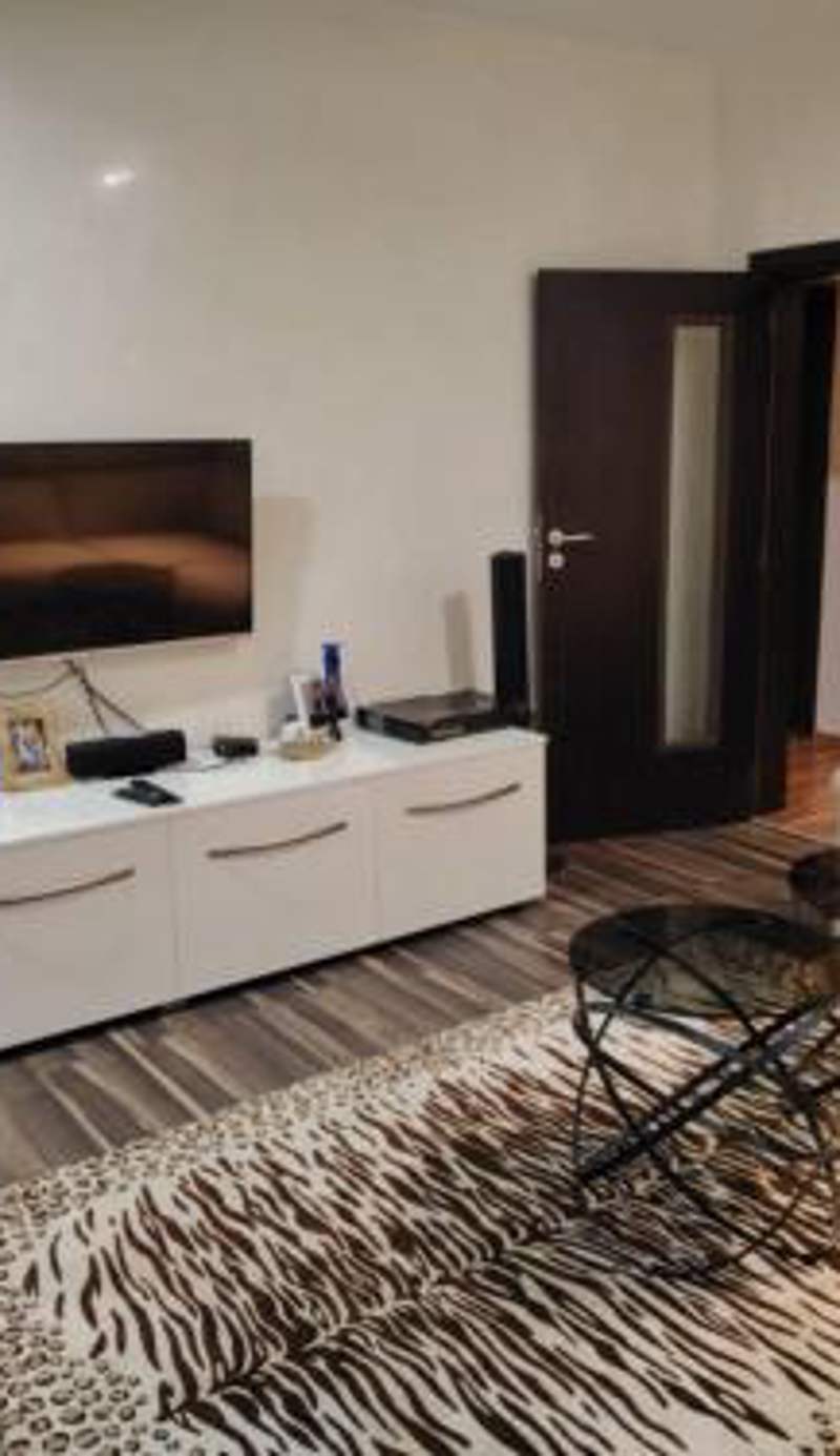 Rainie Ruse