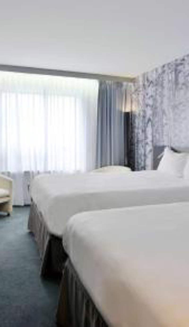DoubleTree by Hilton Ottawa Downtown