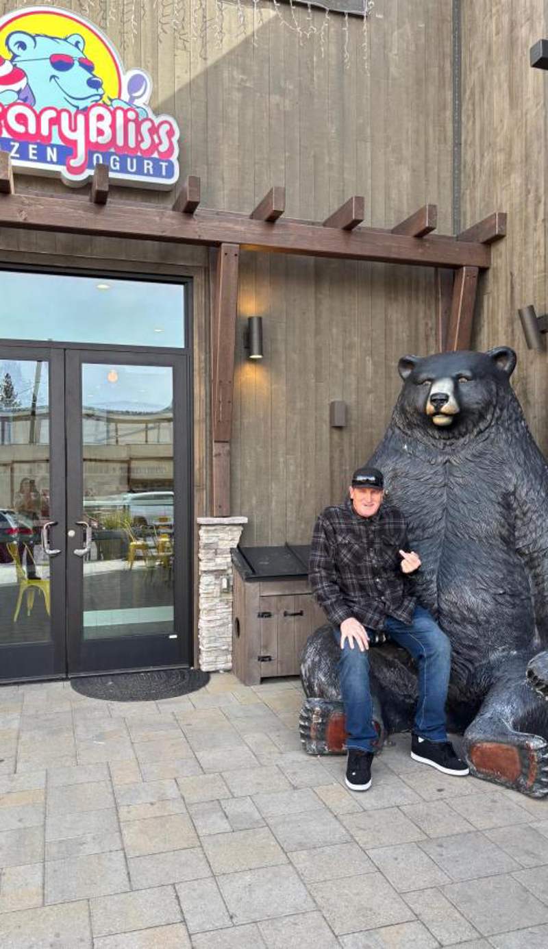 GetAways at Snow Lake Lodge