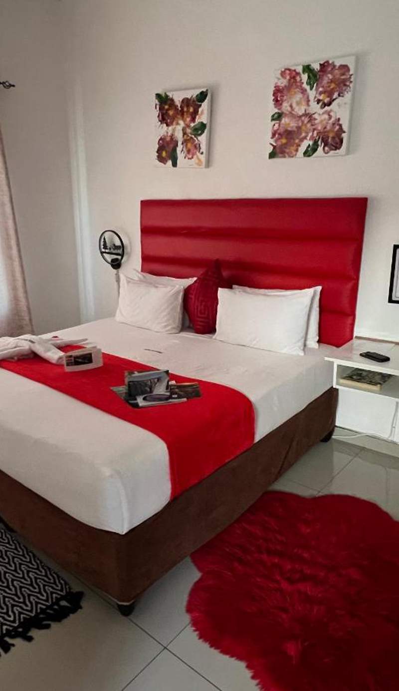 Shalakwe Hills-Inn Guesthouse Kasane