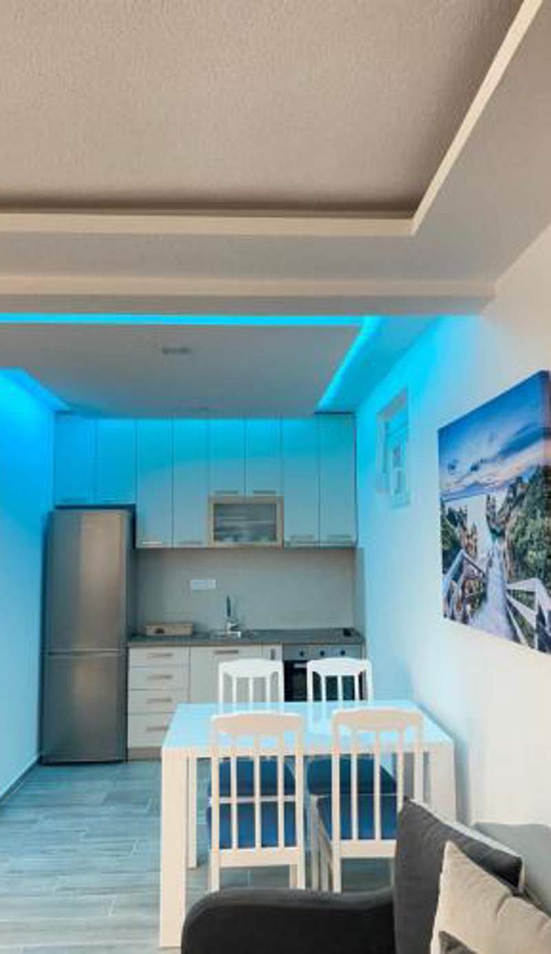 Studio apartman Holiday