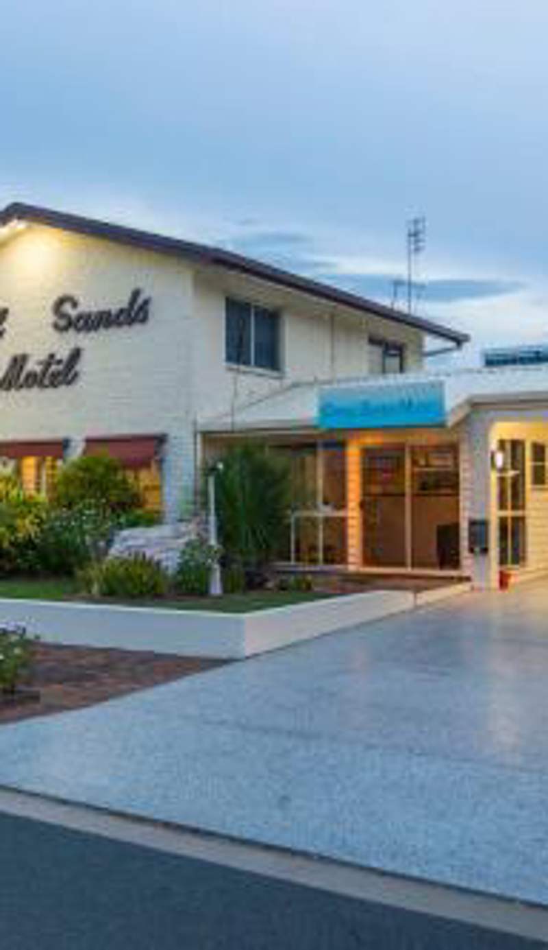 Coral Sands Motel