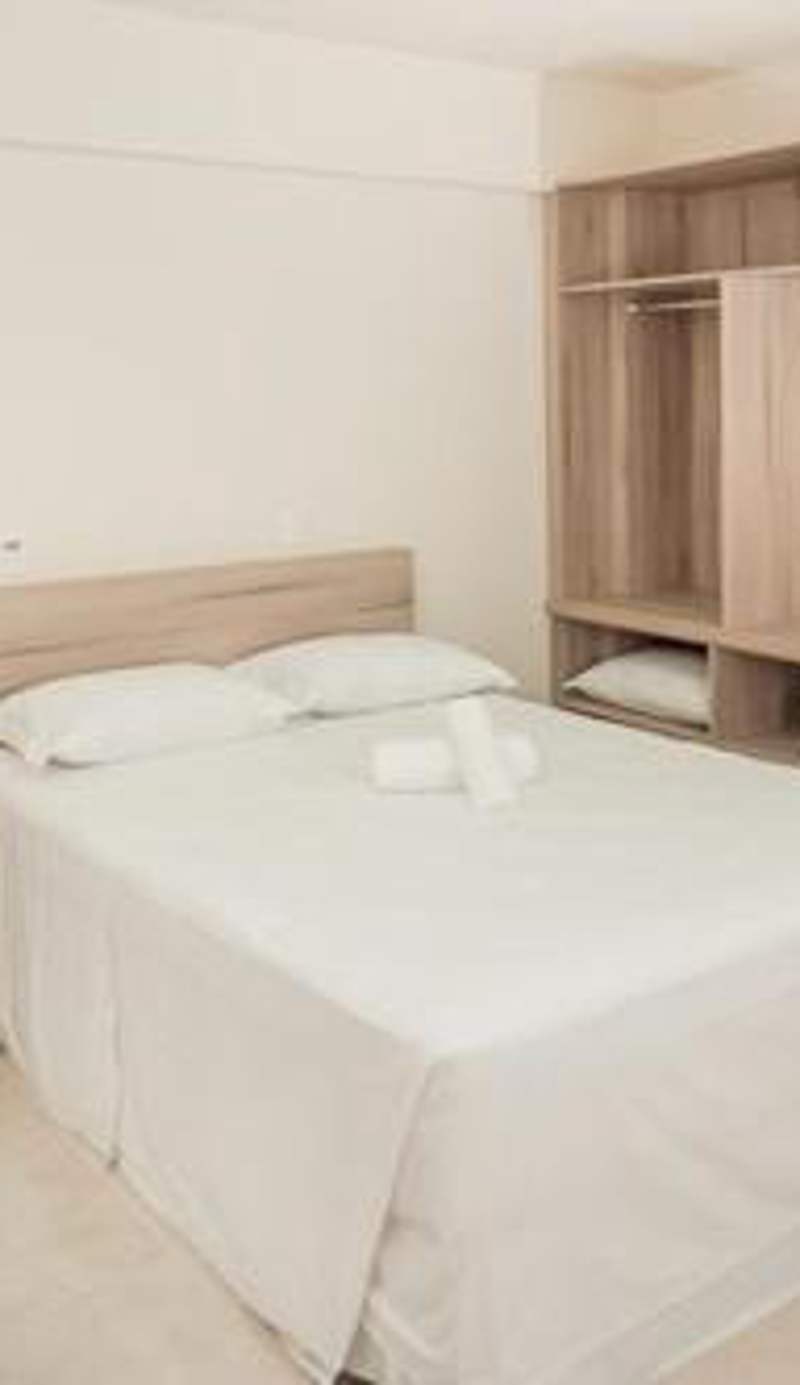 Hotel Dois H