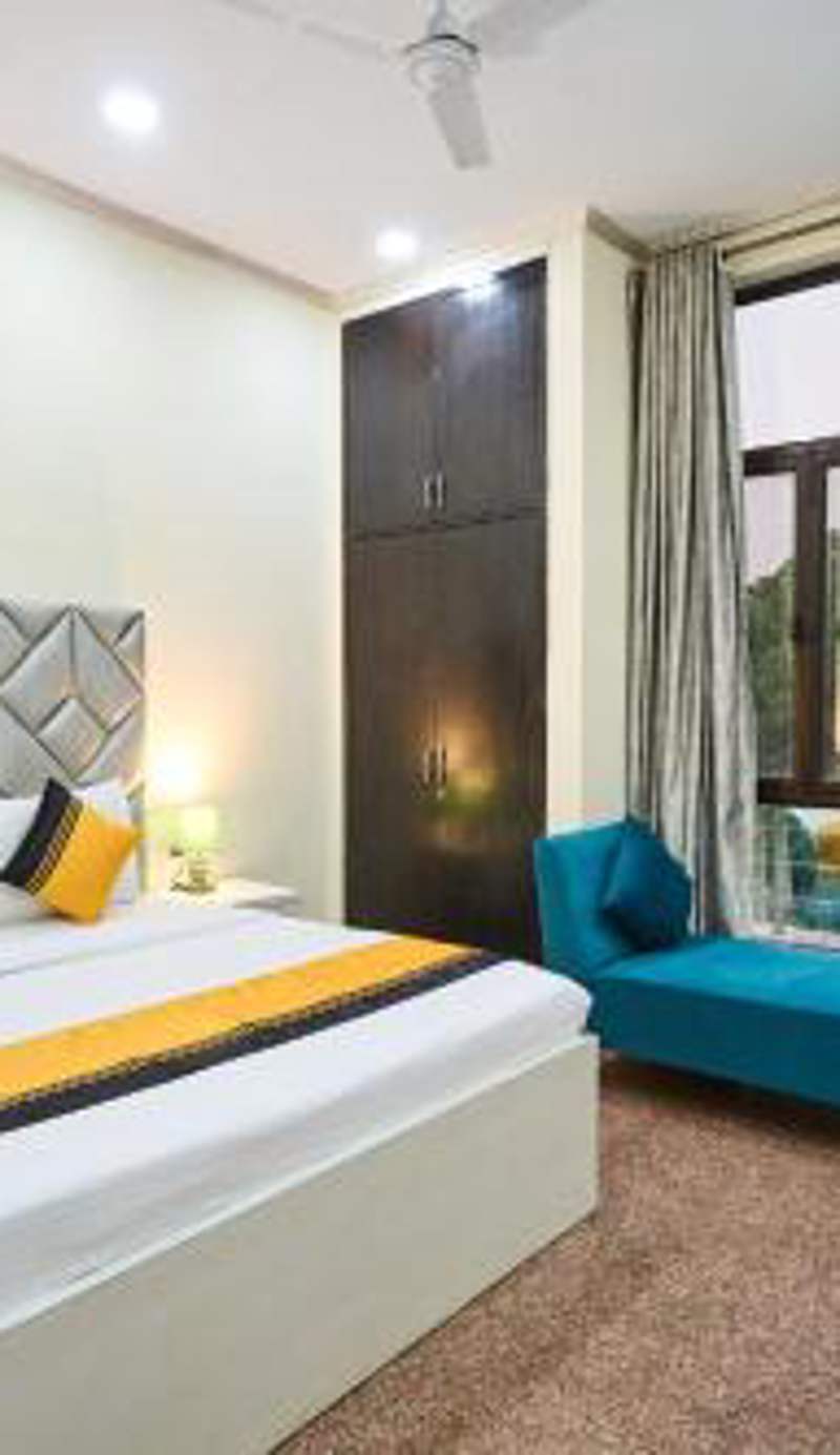 Itsy Hotels Golden Vista Near Noida City Centre
