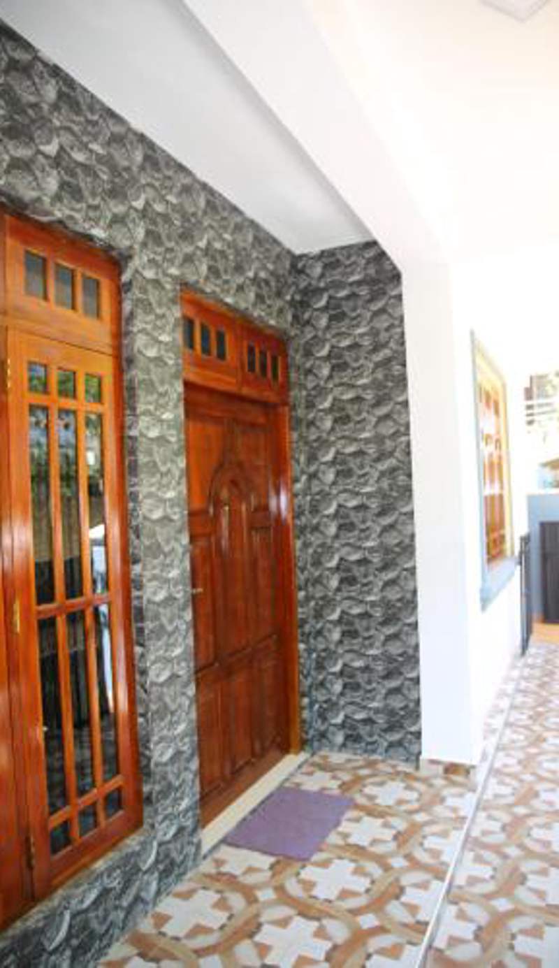Rathnapala Guest