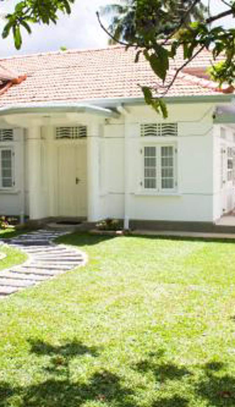 Villa Lewis