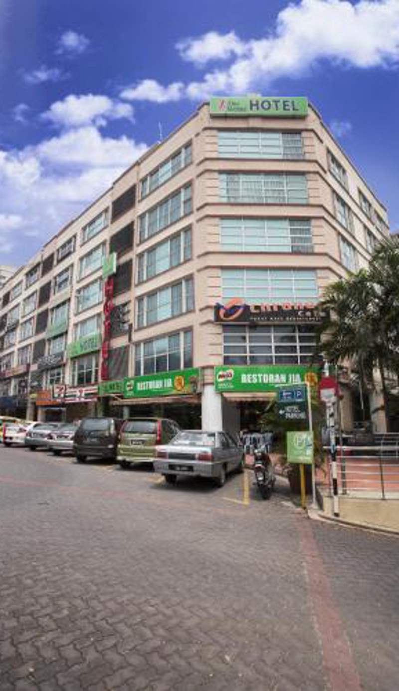 One Avenue Hotel