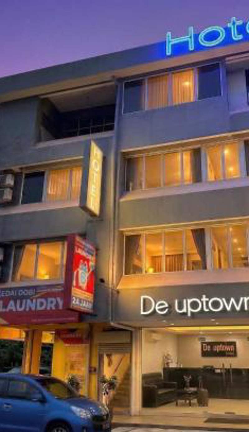 De UPTOWN Hotel @ P.J. 222