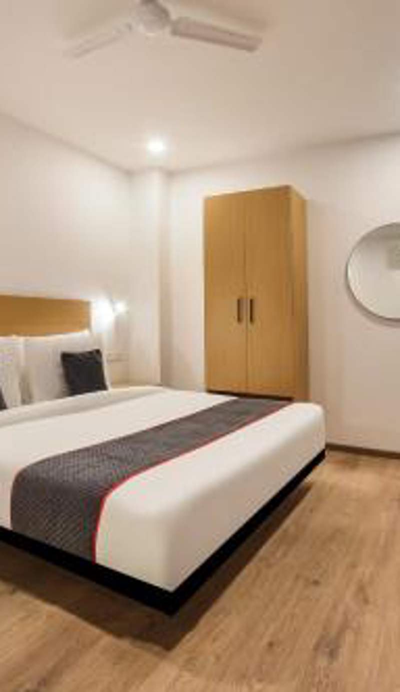 Super Townhouse 158 Near Netaji Subhash Marg Near Appu Ghar