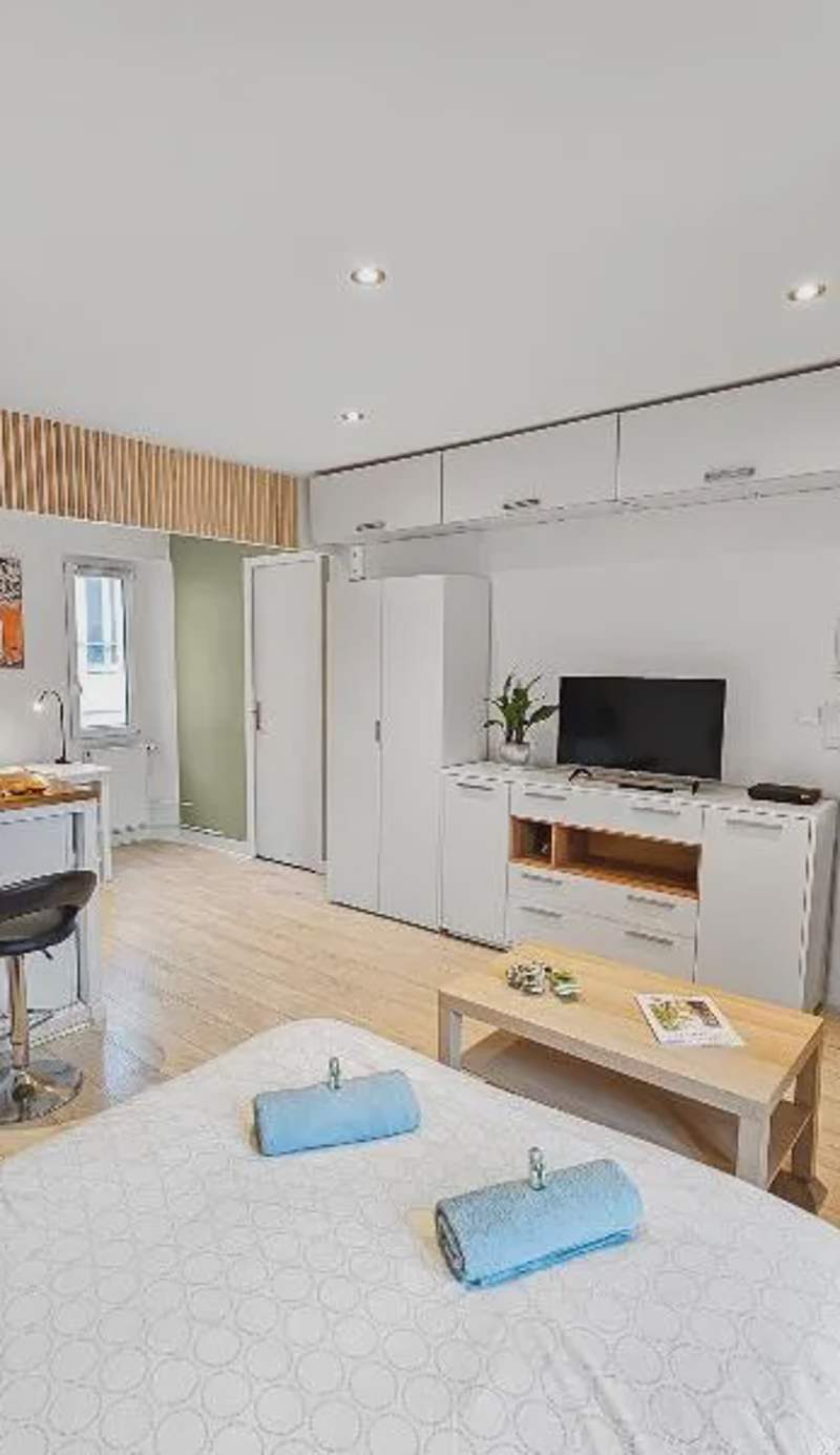 studio lumineux et moderne
